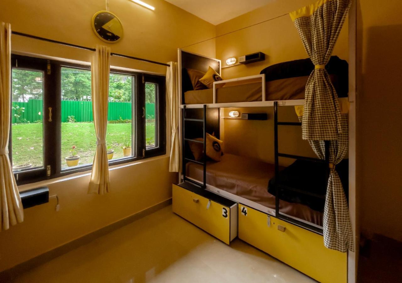 Weekends Forever Naukuchiatal, Bhimtal Hostel Buitenkant foto