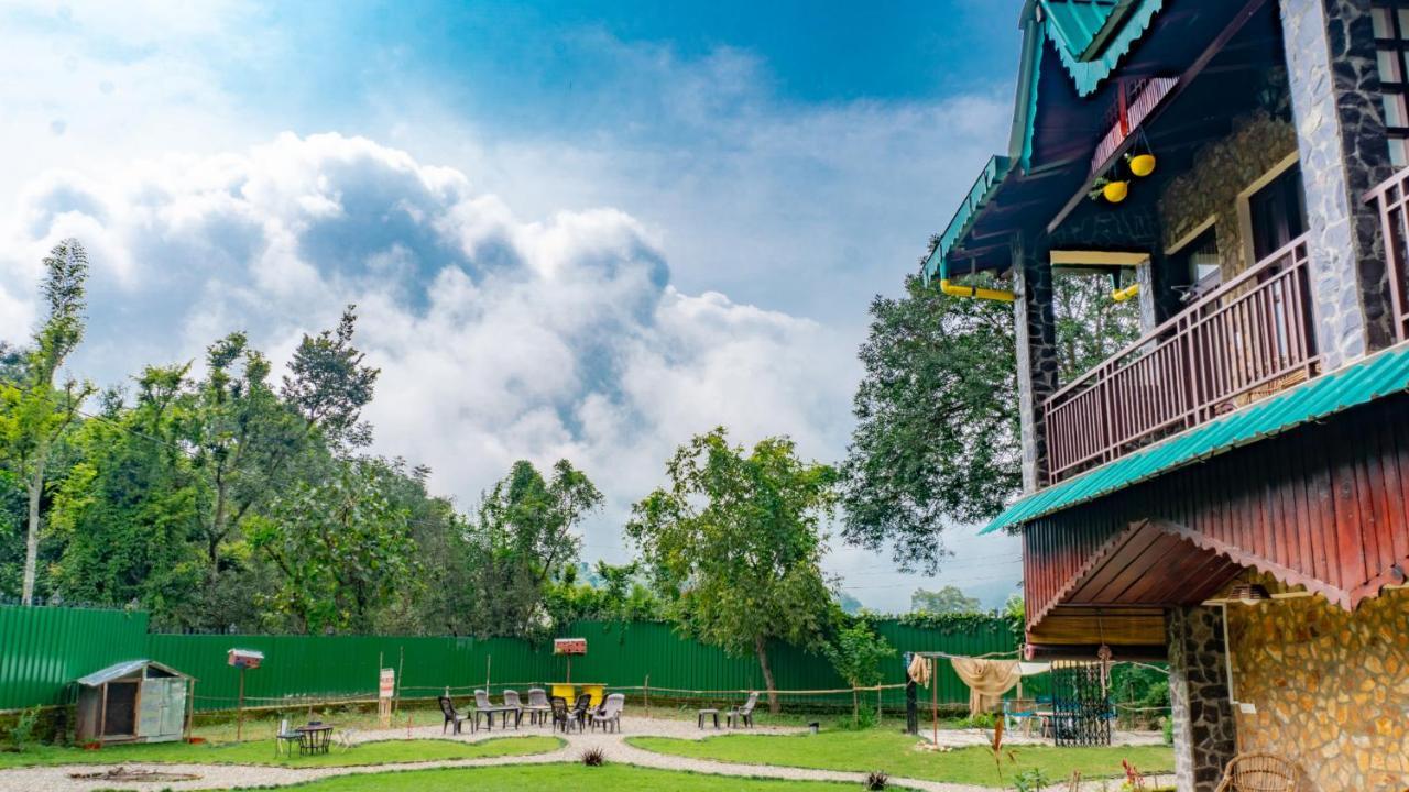Weekends Forever Naukuchiatal, Bhimtal Hostel Buitenkant foto
